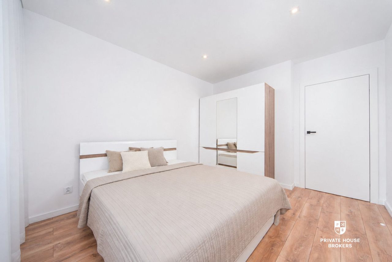 2 rooms | top floor | Port Popowice | Balcony | Parking space and storage unit - Apartment - Rent - Wrocław, Fabryczna