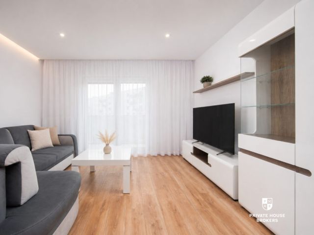 2 rooms | top floor | Port Popowice | Balcony | Parking space and storage unit - Apartment - Rent - Wrocław, Fabryczna