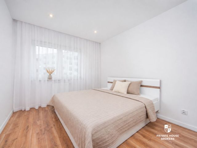 2 rooms | top floor | Port Popowice | Balcony | Parking space and storage unit - Apartment - Rent - Wrocław, Fabryczna