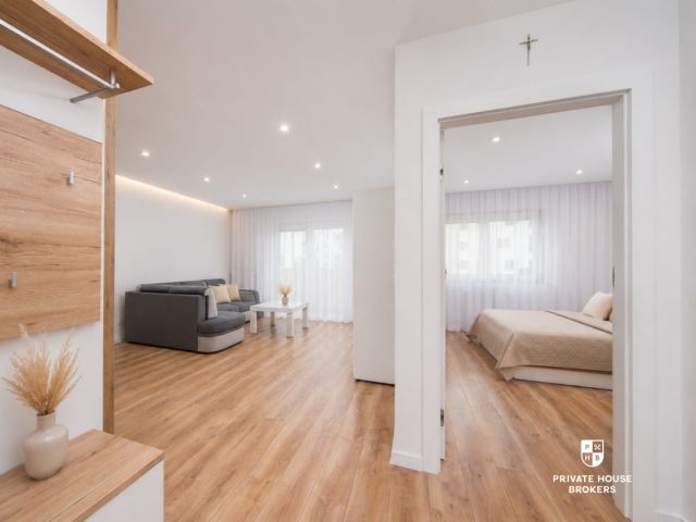 2 rooms | top floor | Port Popowice | Balcony | Parking space and storage unit - Apartment - Rent - Wrocław, Fabryczna
