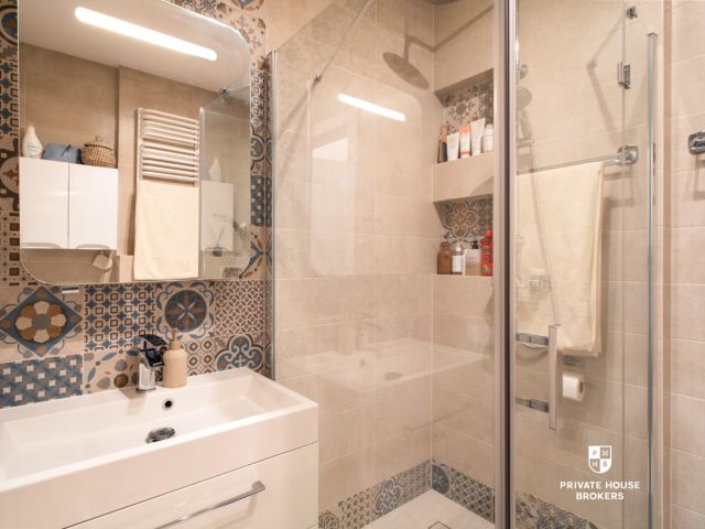Modern and functional apartment at Aleja Pokoju 83 - Квартира - Оренда - Kraków, Nowa Huta / Czyżyny
