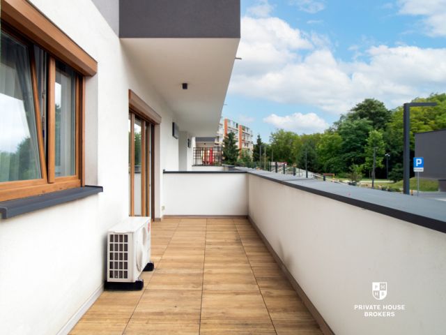 Modern and functional apartment at Aleja Pokoju 83 - Квартира - Оренда - Kraków, Nowa Huta / Czyżyny
