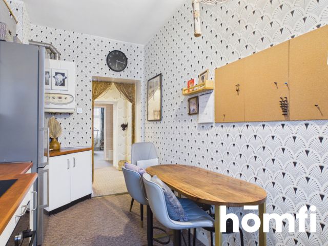 Harmonious and spacious apartment in Bytom - Квартира - Продаж - Bytom, Centrum