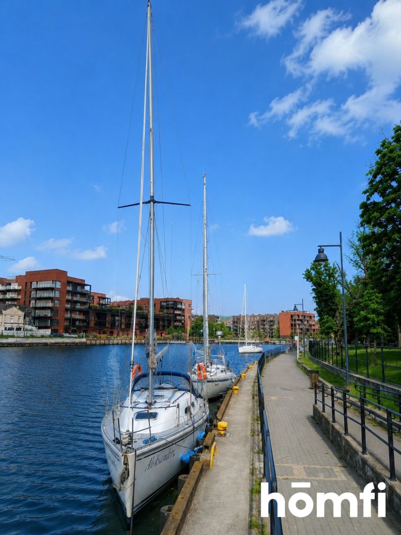 Apartment with a view of the Motława River in the heart of Gdańsk - Apartment - Sale - Gdańsk, Śródmieście