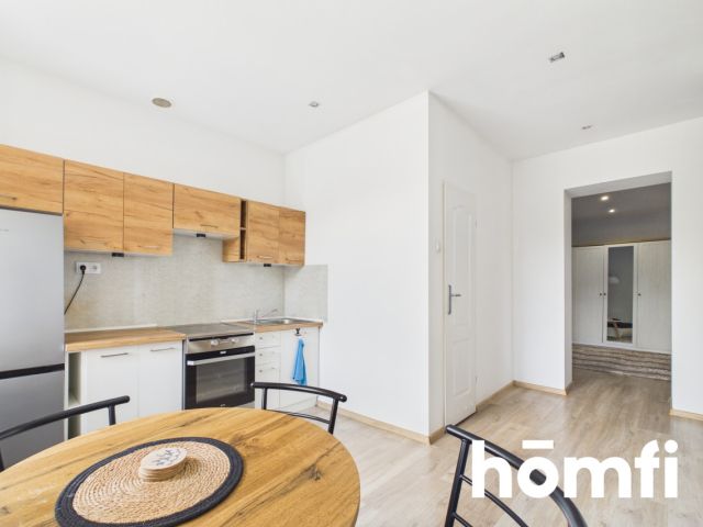 Charming 1-Bedroom Apartment in Piekary Śląskie - Квартира - Продаж - Piekary Śląskie, Szarlej
