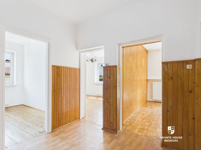 Zabierzów | House for Renovation | Beautiful 16-Are Plot - House - Sale - Krakowski, Zabierzów