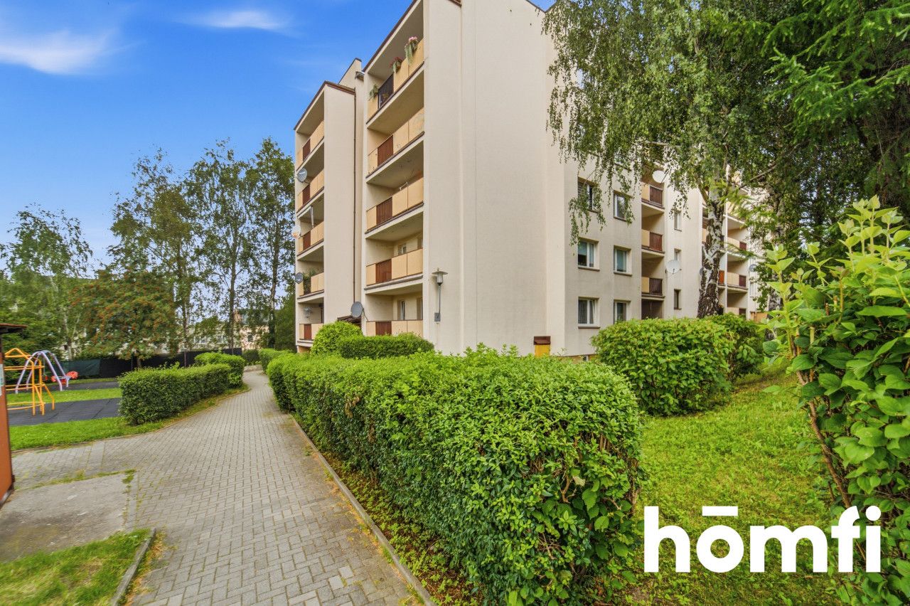 Functional One-Bedroom Apartment in a Quiet Area of Bielsko-Biała - Apartment - Sale - Bielsko-Biała, Lipnik