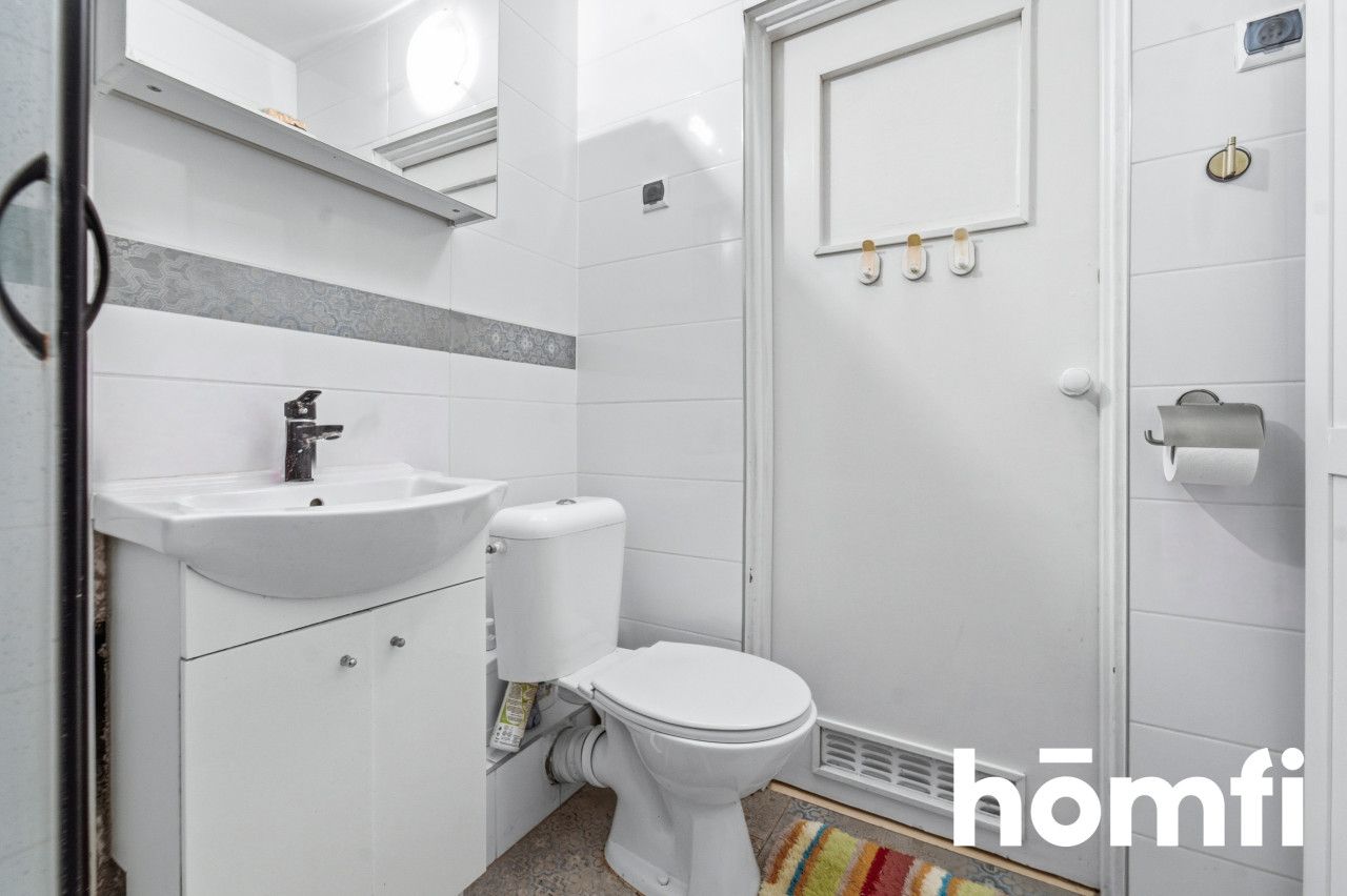 Functional One-Bedroom Apartment in a Quiet Area of Bielsko-Biała - Apartment - Sale - Bielsko-Biała, Lipnik