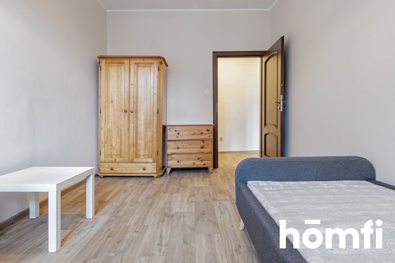 large 3-room apartment in a tenement building - Apartment - Rent - Poznań, Jeżyce / Jeżyce