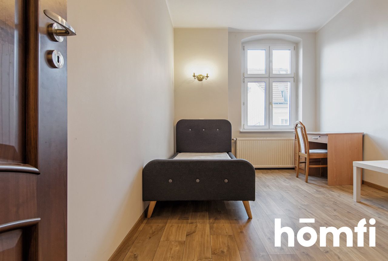 large 3-room apartment in a tenement building - Apartment - Rent - Poznań, Jeżyce / Jeżyce