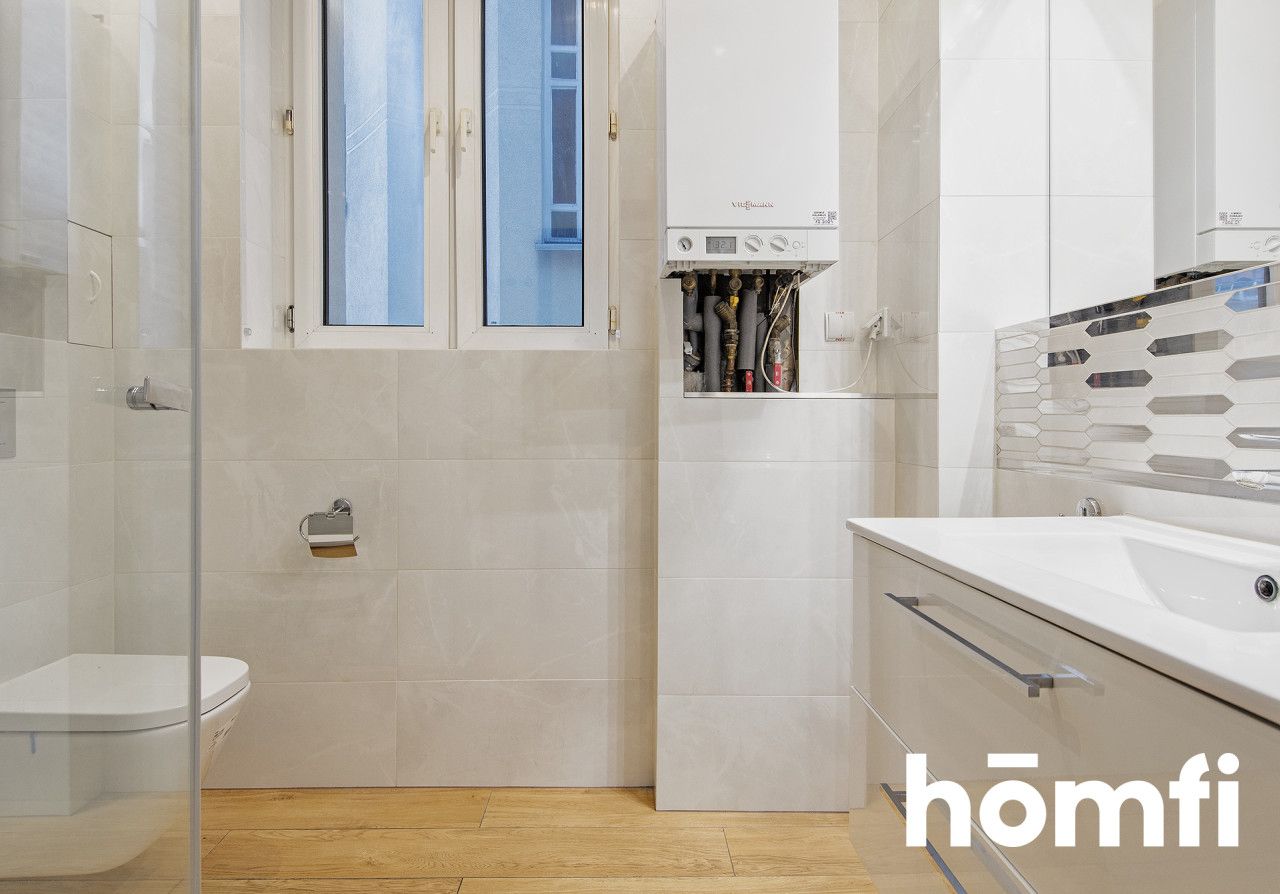 large 3-room apartment in a tenement building - Apartment - Rent - Poznań, Jeżyce / Jeżyce