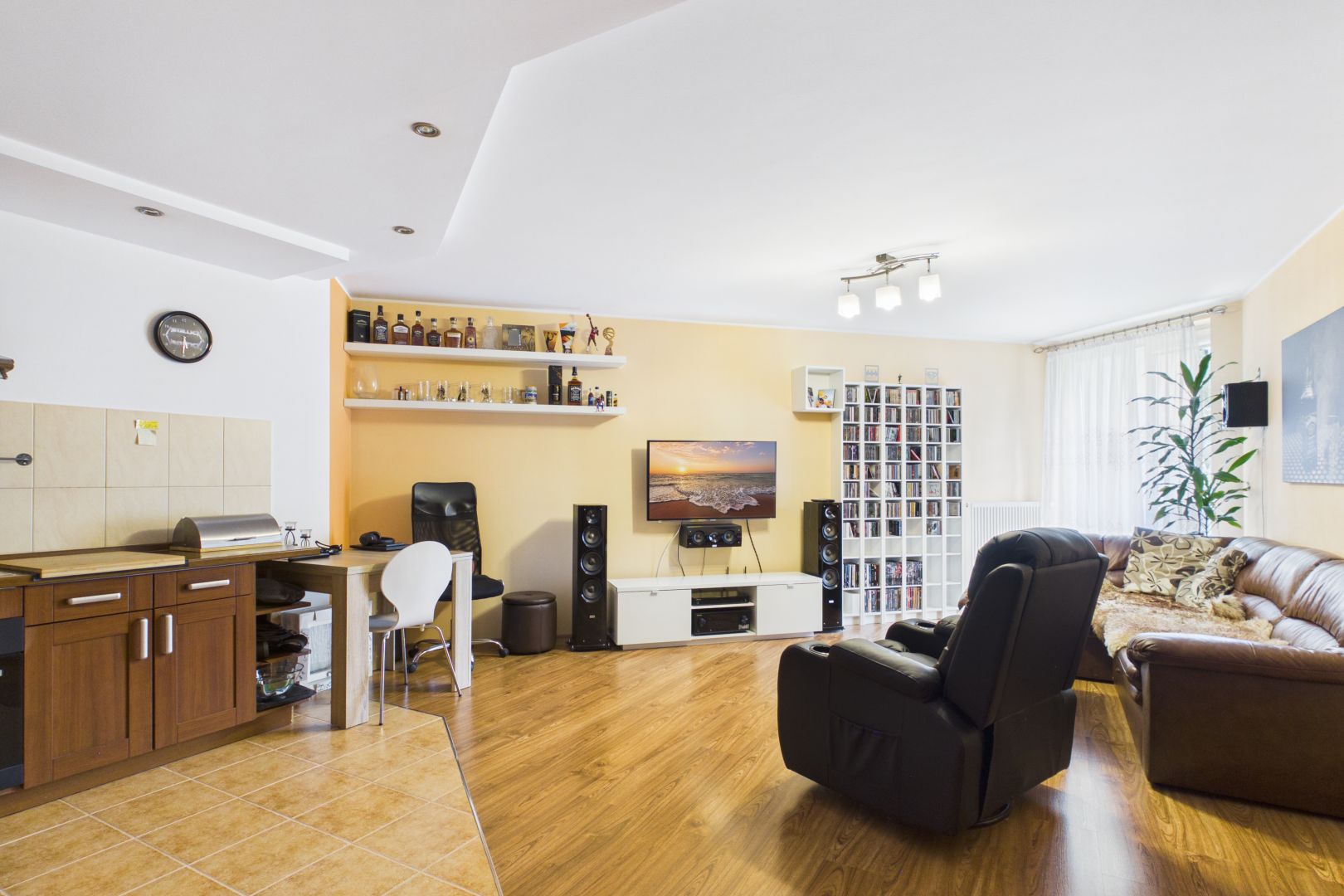 2 Rooms | Ground Floor | Balcony | Tczew - Apartment - Sale - Tczewski, Tczew