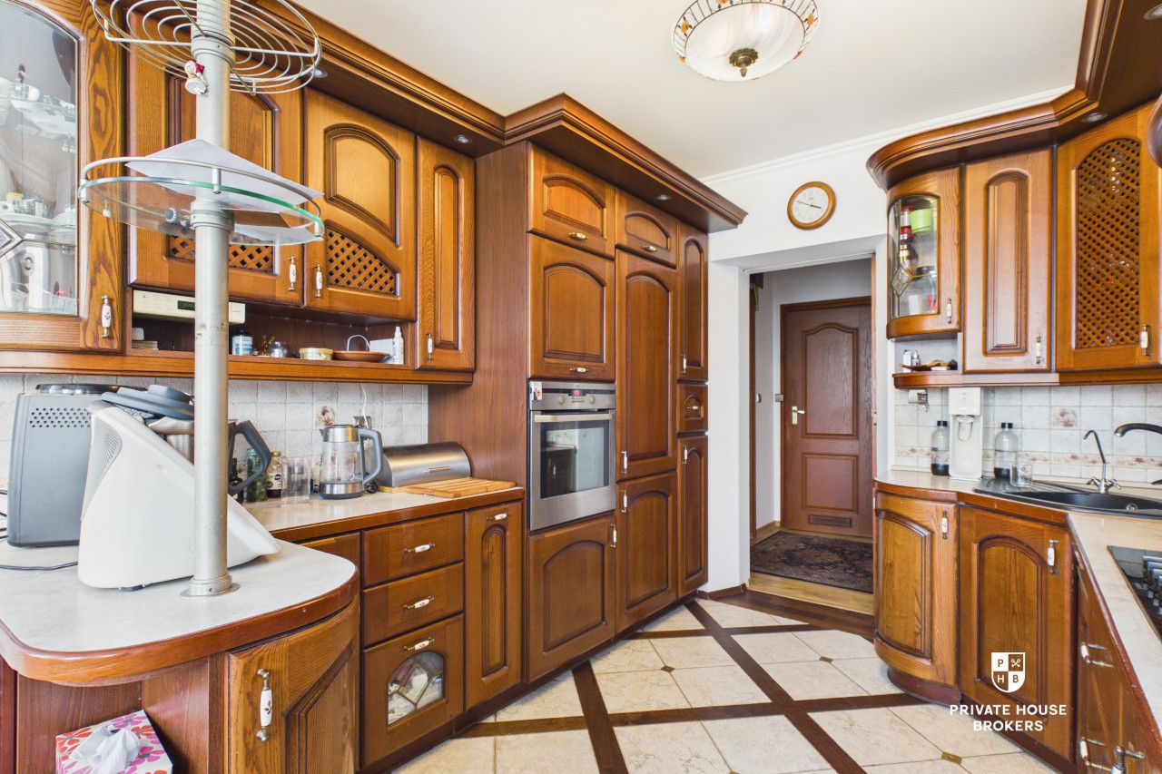 House 300 m² for Sale, Śleszowice near Zembrzyce, 2,900 m² Plot, close to Lake Mucharskie - House - Sale - Suski, Zembrzyce / Śleszowice