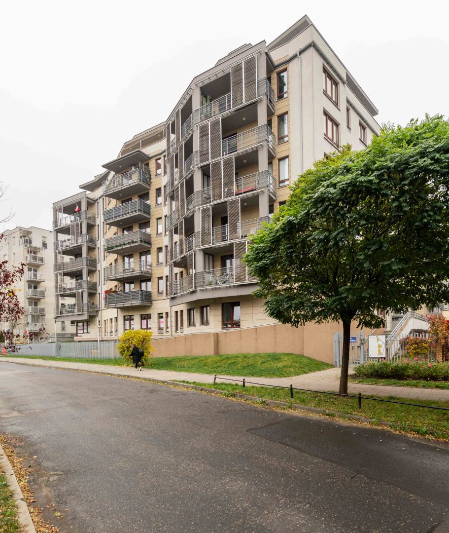 Spacious | Ulrychów Metro | Wola Park | Garage - Apartment - Rent - Warszawa, Bemowo