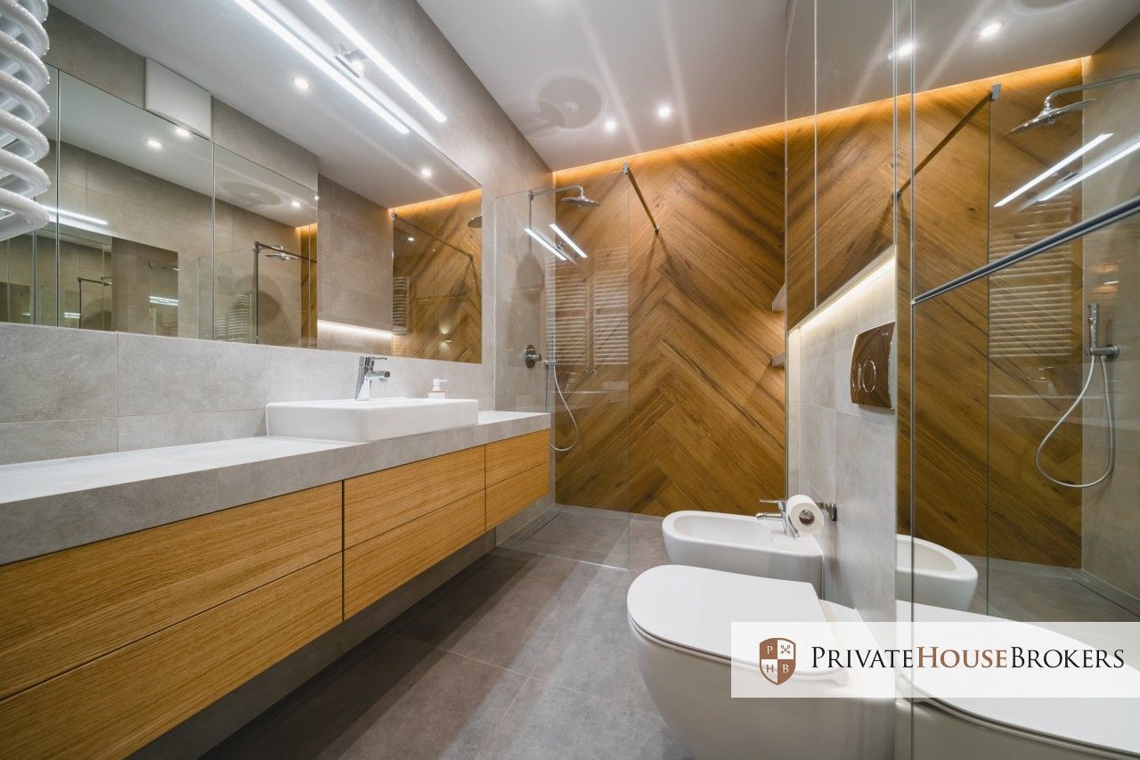 Stylowy apartament 3 -pokojowy w ścisłym centrum - Mieszkanie - Wynajem - Kraków, Śródmieście / Stare Miasto