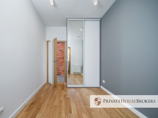 Cozy 2-bedroom apartment in perfect location - Apartment - Rent - Kraków, Śródmieście / Stare Miasto