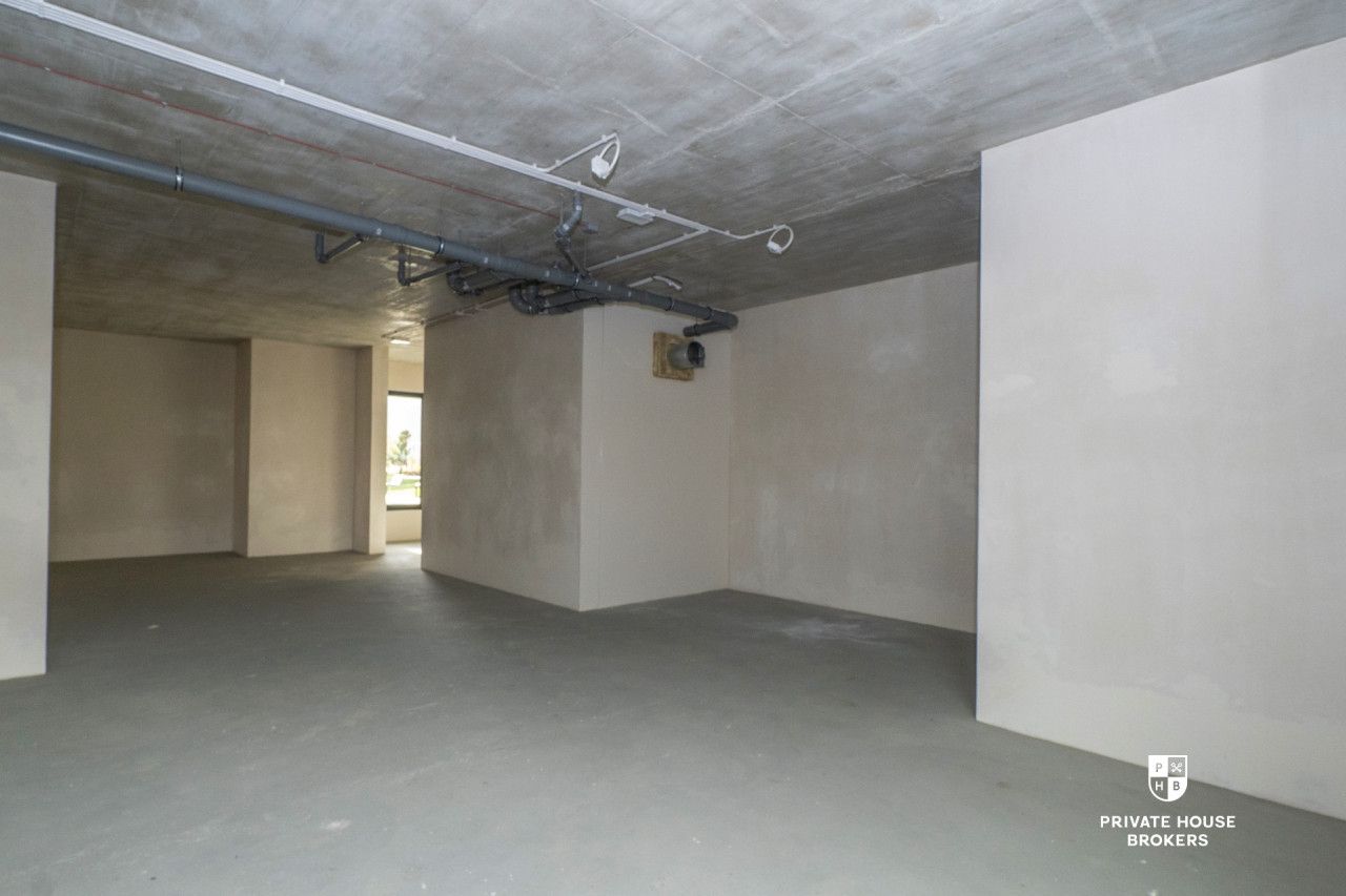 Commercial space for rent Banacha street 84 sqm - Commercial premises - Rent - Kraków, Krowodrza / Górka Narodowa