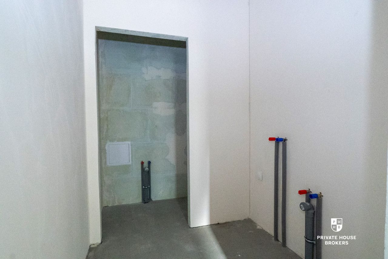 Commercial space for rent Banacha street 84 sqm - Commercial premises - Rent - Kraków, Krowodrza / Górka Narodowa
