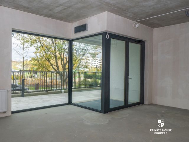 Lokal handlowo- usługowy do wynajęcia Banacha 84 mkw - Lokal użytkowy - Wynajem - Kraków, Krowodrza / Górka Narodowa