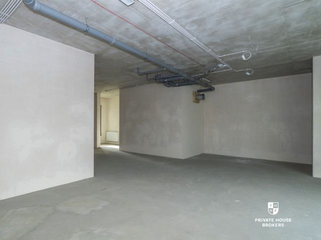 Lokal handlowo- usługowy do wynajęcia Banacha 84 mkw - Lokal użytkowy - Wynajem - Kraków, Krowodrza / Górka Narodowa
