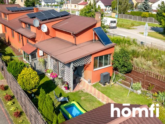 House with Two Independent Living Areas | Kielce - Дім - Продаж - Kielce, Malików