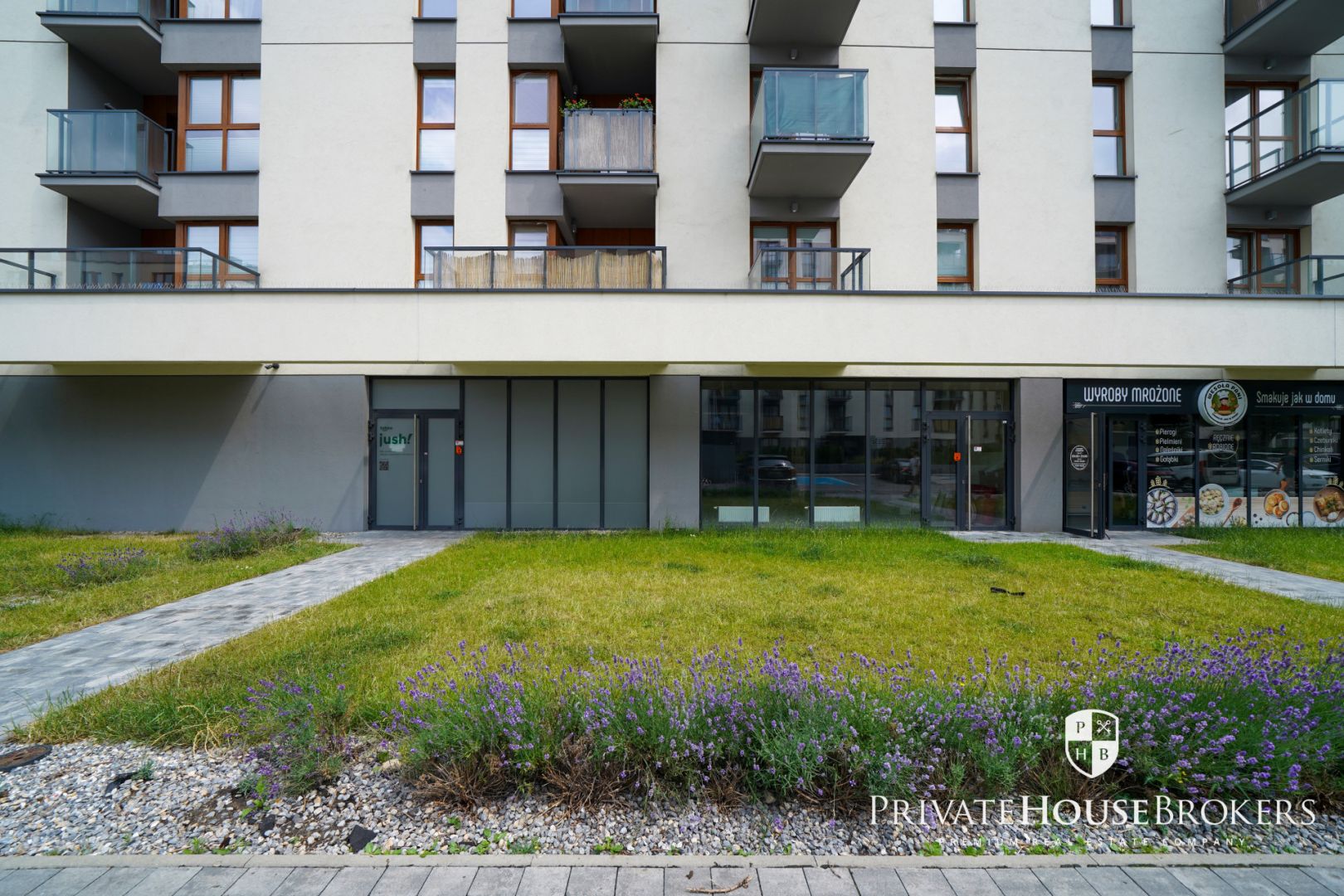 Commercial space for sell Wrocławska street 148 sqm - Commercial premises - Sale - Kraków, Krowodrza