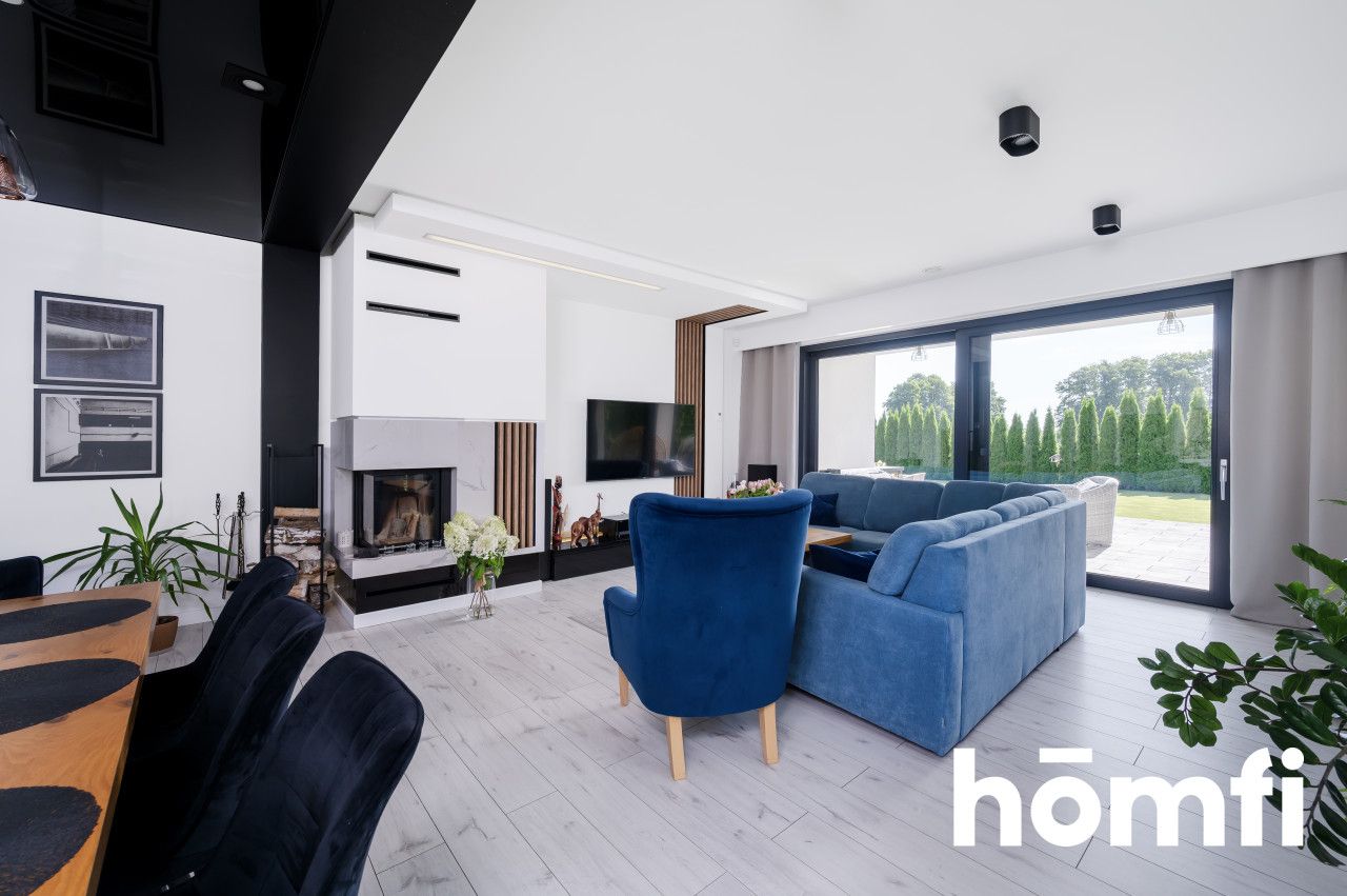 House for Sale in Bełchatów – Modern Detached Home with a Large Plot, Garage and Solar Panels - House - Sale - Bełchatowski, Bełchatów / Zawady