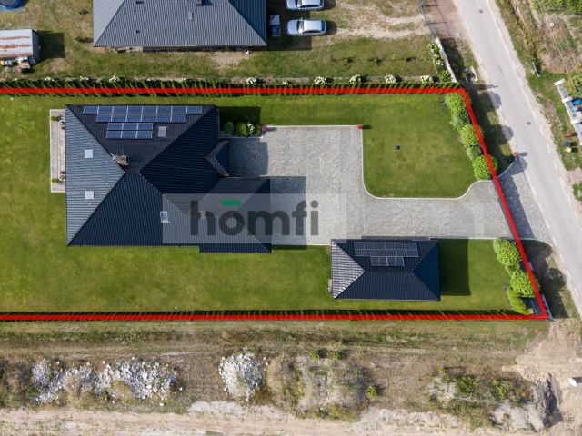 Dom na sprzedaż Bełchatów – nowoczesny dom wolnostojący z dużą działką, garażem i fotowoltaiką - Dom - Sprzedaż - Bełchatowski, Bełchatów