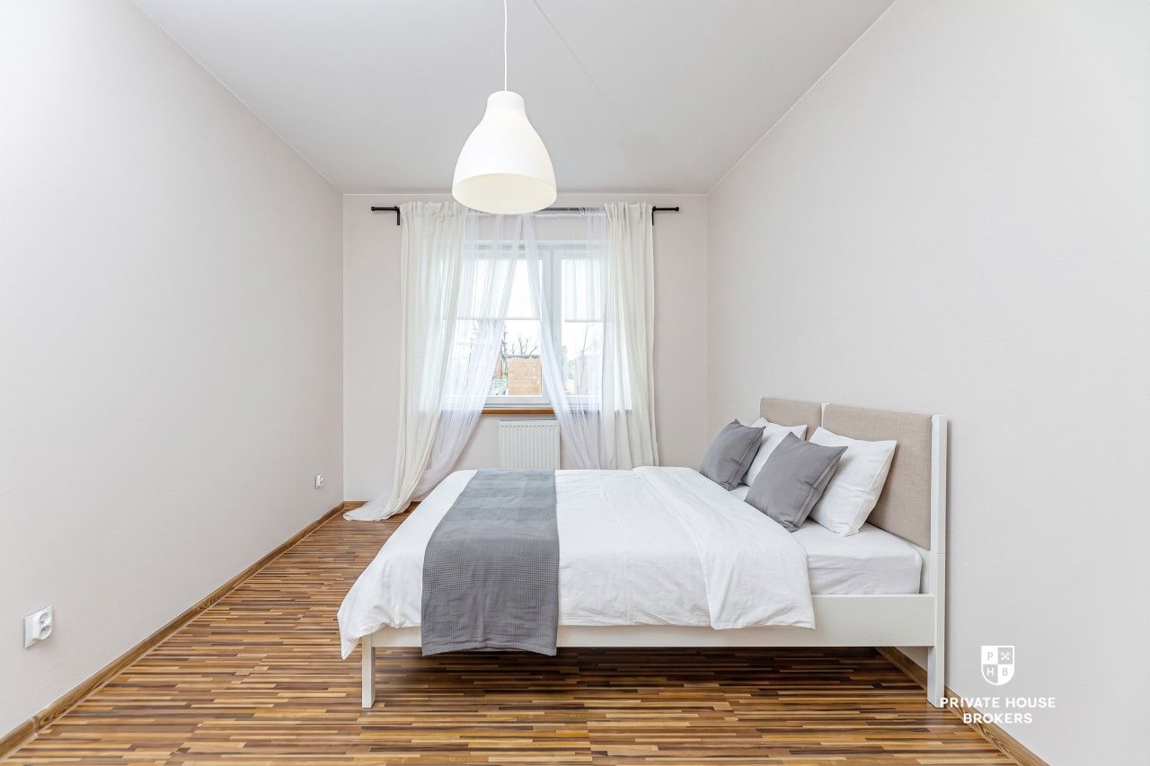 2 separate rooms I garage I balcony I - Apartment - Rent - Wrocław, Krzyki / Wojszyce