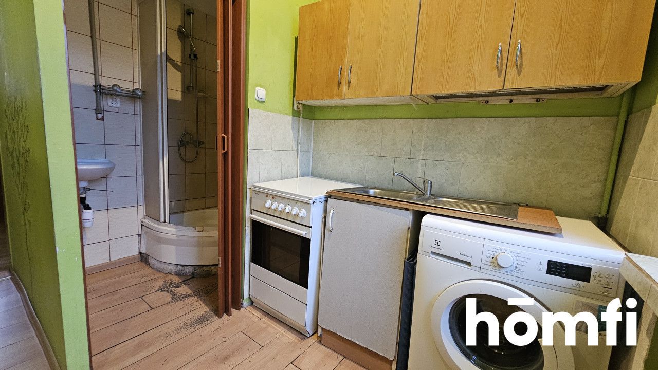 APARTMENT WITH GREAT POTENTIAL | 43.43 SQM | 3.4 M HIGH CEILINGS | 5 MINUTES FROM MANUFAKTURA - Apartment - Sale - Łódź, Bałuty