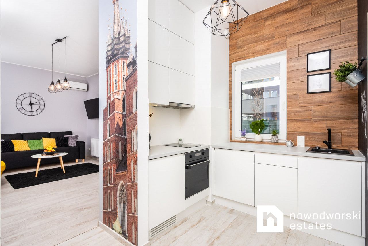30 m² Apartment with Terrace and Underground Parking in Prestigious Bronowice Development - Квартира - Оренда - Kraków, Krowodrza / Bronowice