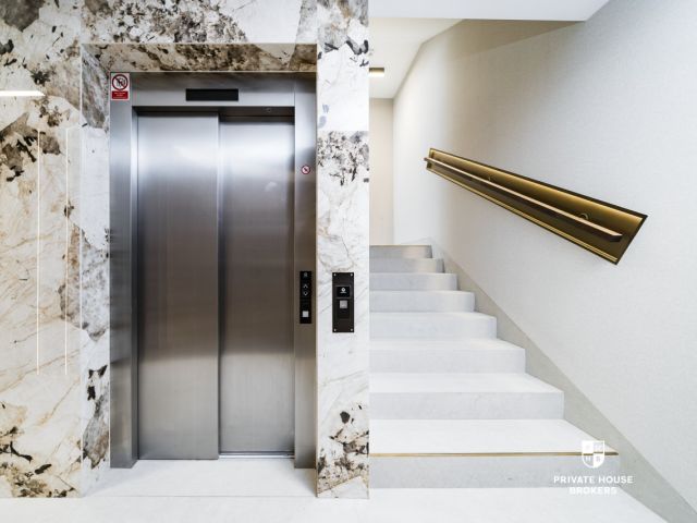 Exceptional apartment in Krakow - apartment with panoramic view on Blonia park - Apartment - Sale - Kraków, Krowodrza / Półwsie Zwierzynieckie