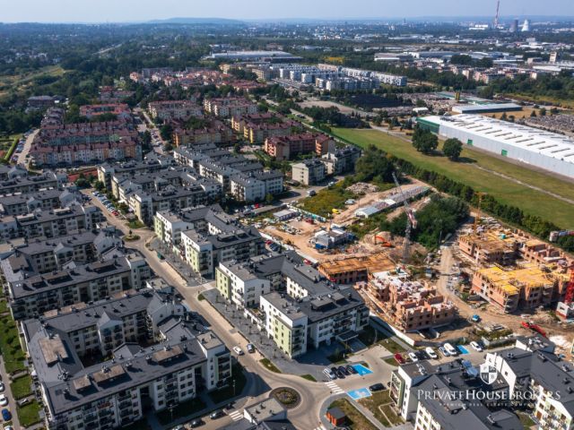 Commercial space 74 sqm Bieżanów- Prokocim district - Комерційне приміщення - Продаж - Kraków, Podgórze / Bieżanów-Prokocim