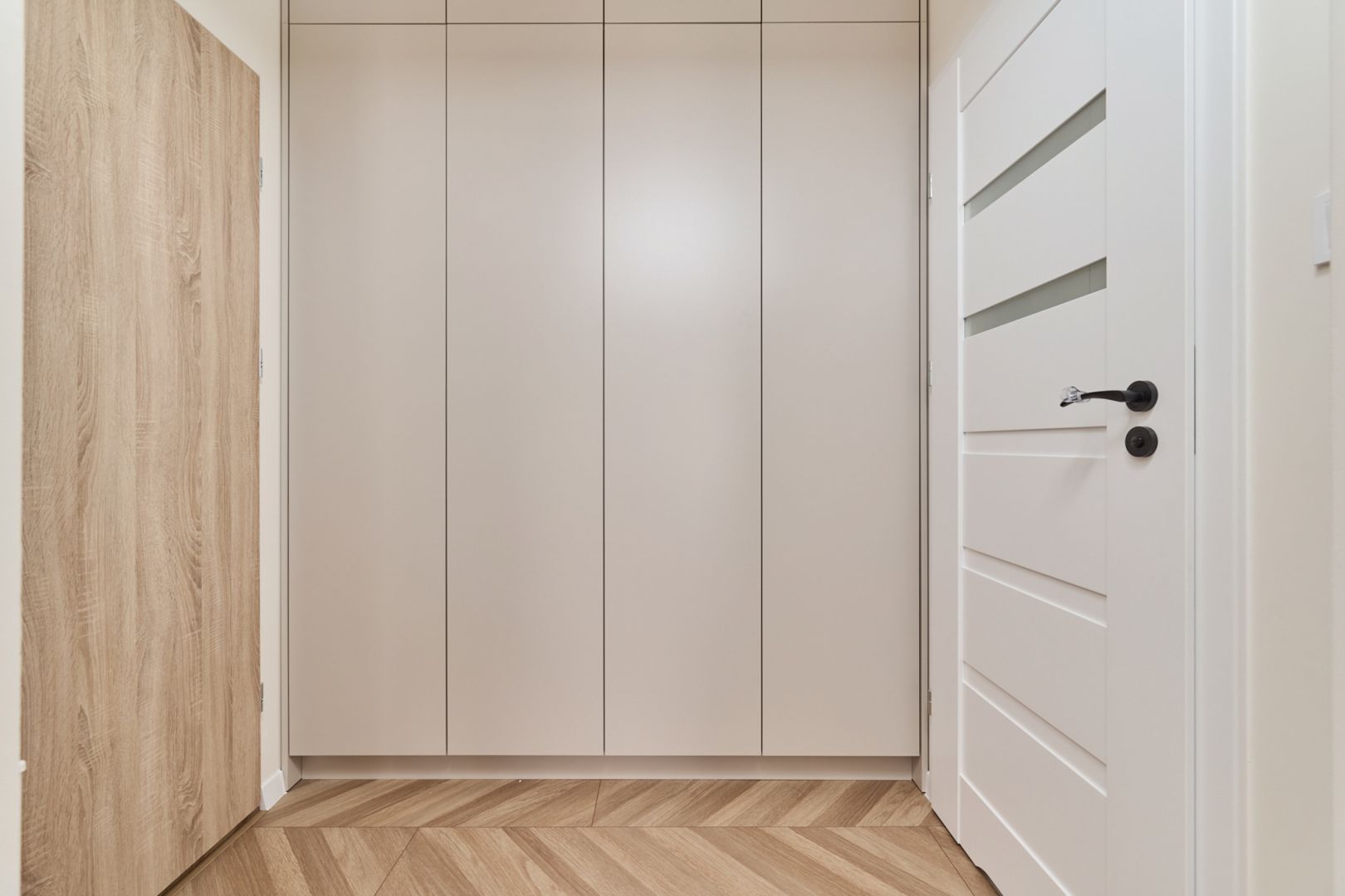 Kawalerka 30m2 z balkonem i piwnicą - HUBY - Mieszkanie - Wynajem - Wrocław, Krzyki / Południe