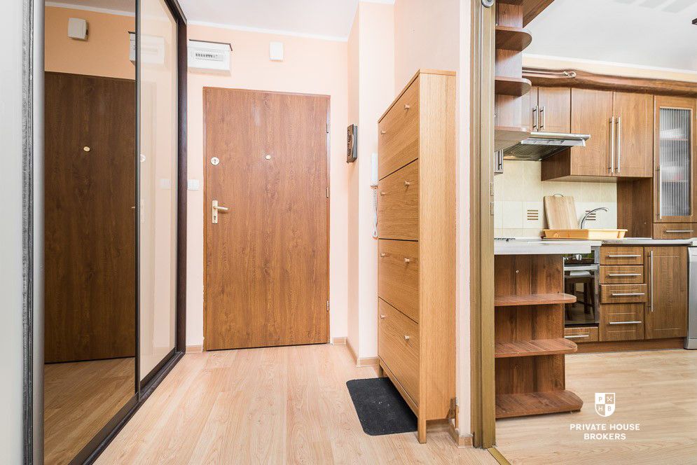 Comfortable, fully furnished two rooms apartment with a balcony - Apartment - Rent - Kraków, Nowa Huta / Oświecenia