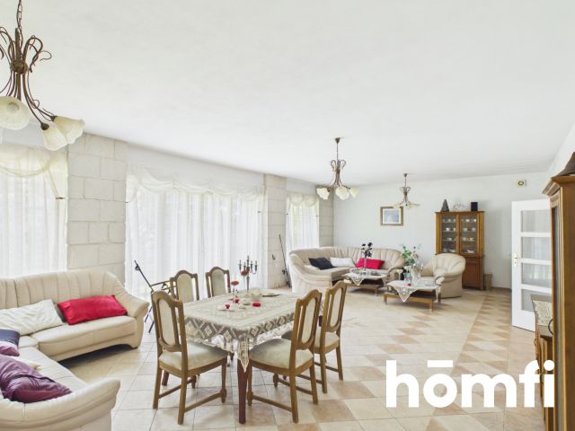 {4 Independent Units with Investment Potential - Дім - Продаж - Puławski, Puławy