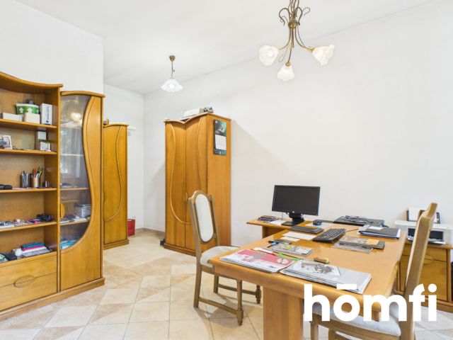 {4 Independent Units with Investment Potential - Дім - Продаж - Puławski, Puławy