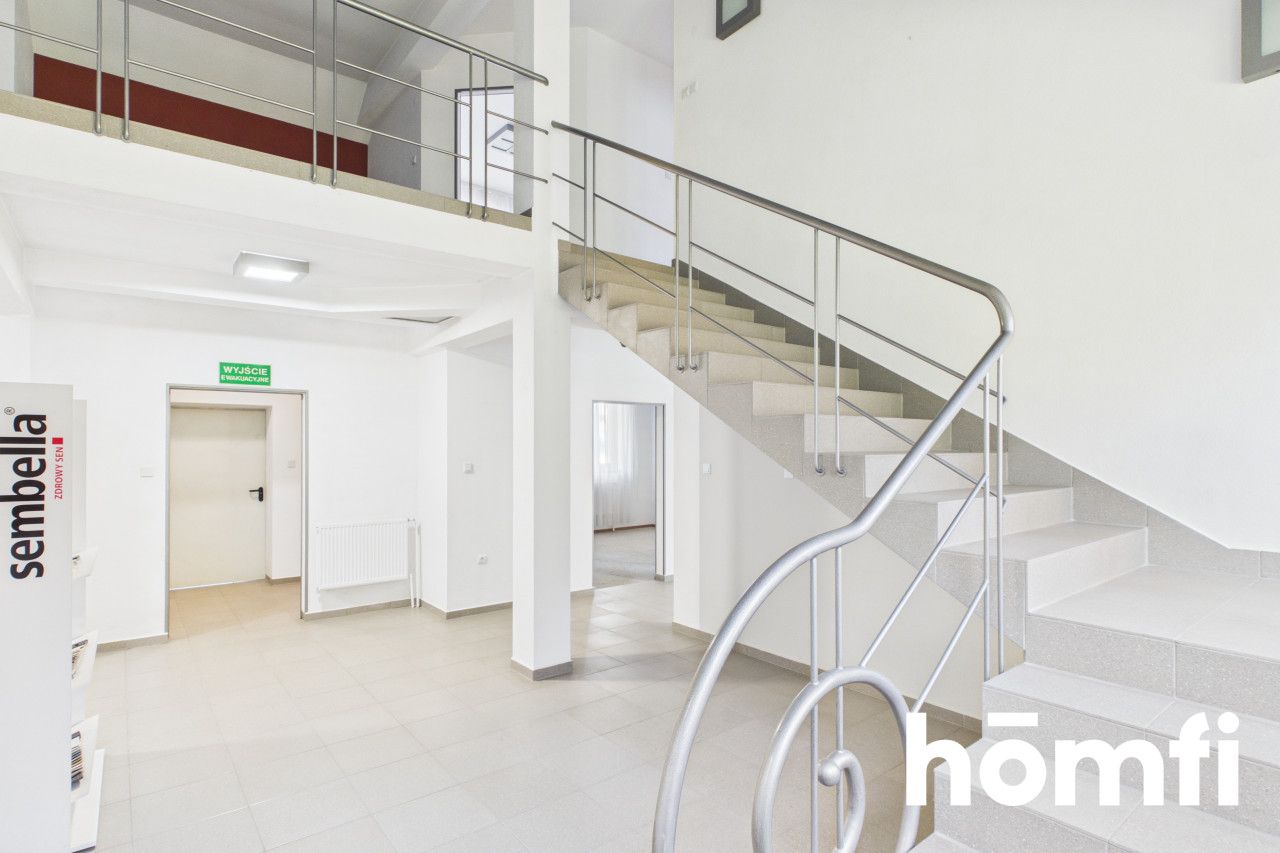 960 m² FOR RENT IN 3 INDEPENDENT UNITS - Дім - Оренда - Puławski, Puławy