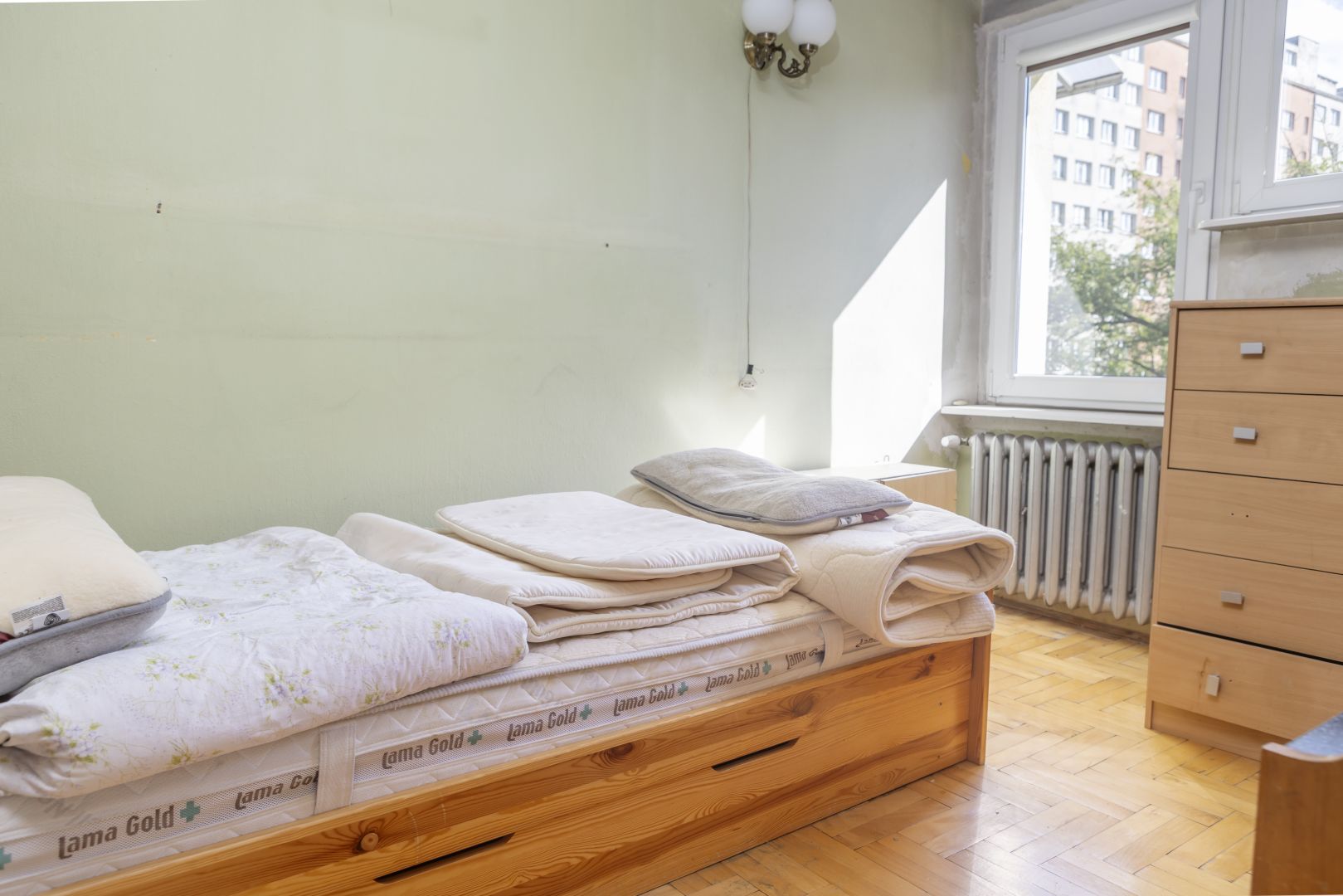 Bright apartment in need of renovation | Sady - Apartment - Sale - Kielce, os. Sady