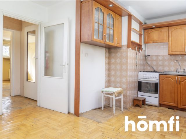 Bright apartment in need of renovation | Sady - Квартира - Продаж - Kielce, os. Sady