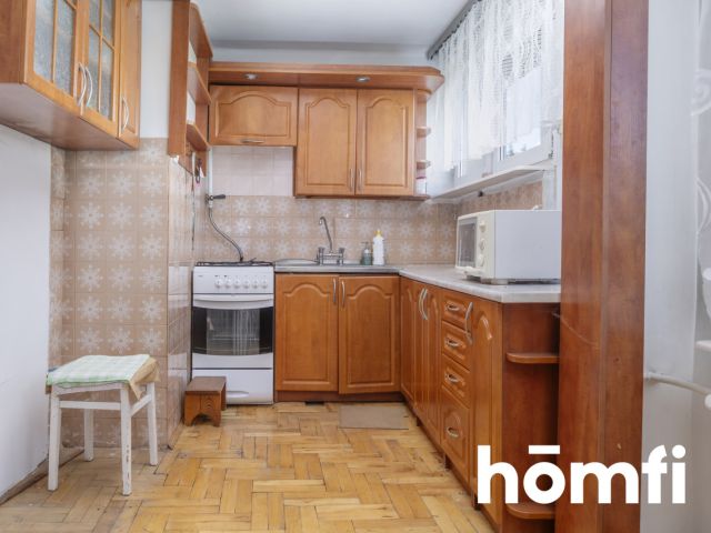 Bright apartment in need of renovation | Sady - Квартира - Продаж - Kielce, os. Sady