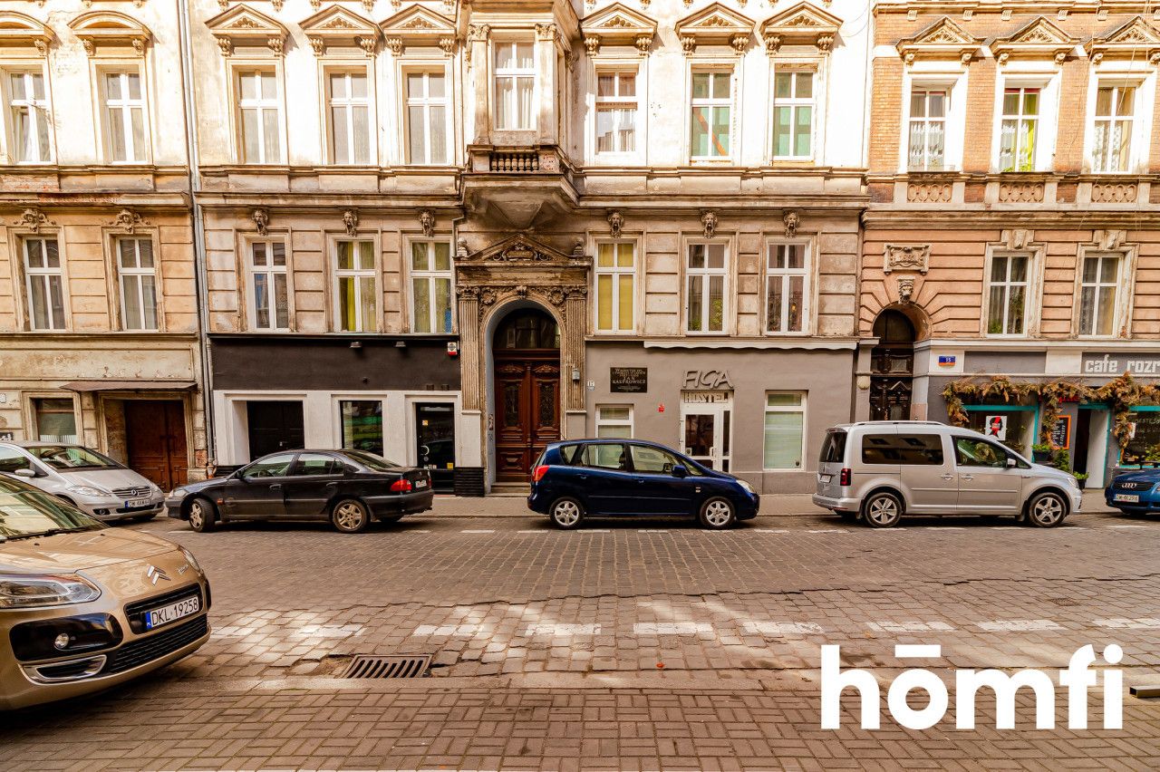 A spacious commercial space for sell Cybulskiego street - Commercial premises - Sale - Wrocław, Śródmieście / Nadodrze