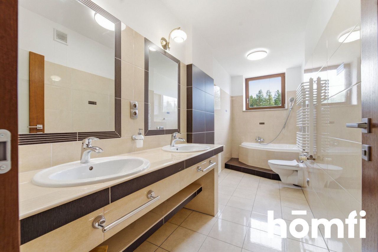Spacious 7-Room House | 319 m² | 3,269 m² Plot - House - Sale - Myszkowski, Koziegłowy / Winowno