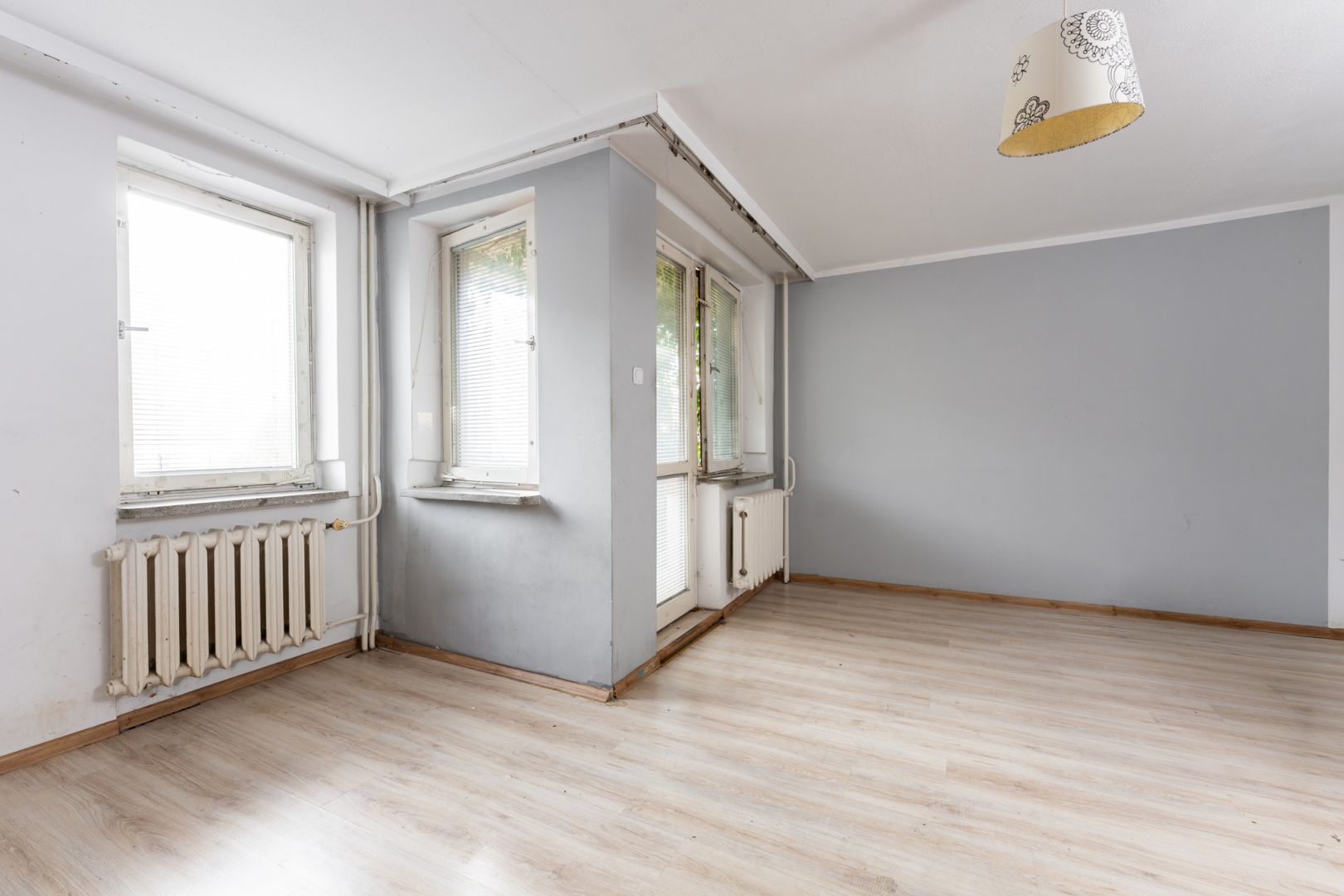 3-Room Apartment with Separate Kitchen – Renovation Opportunity – Praga, 70m2 - Квартира - Оренда - Warszawa, Praga-Północ / Stara Praga