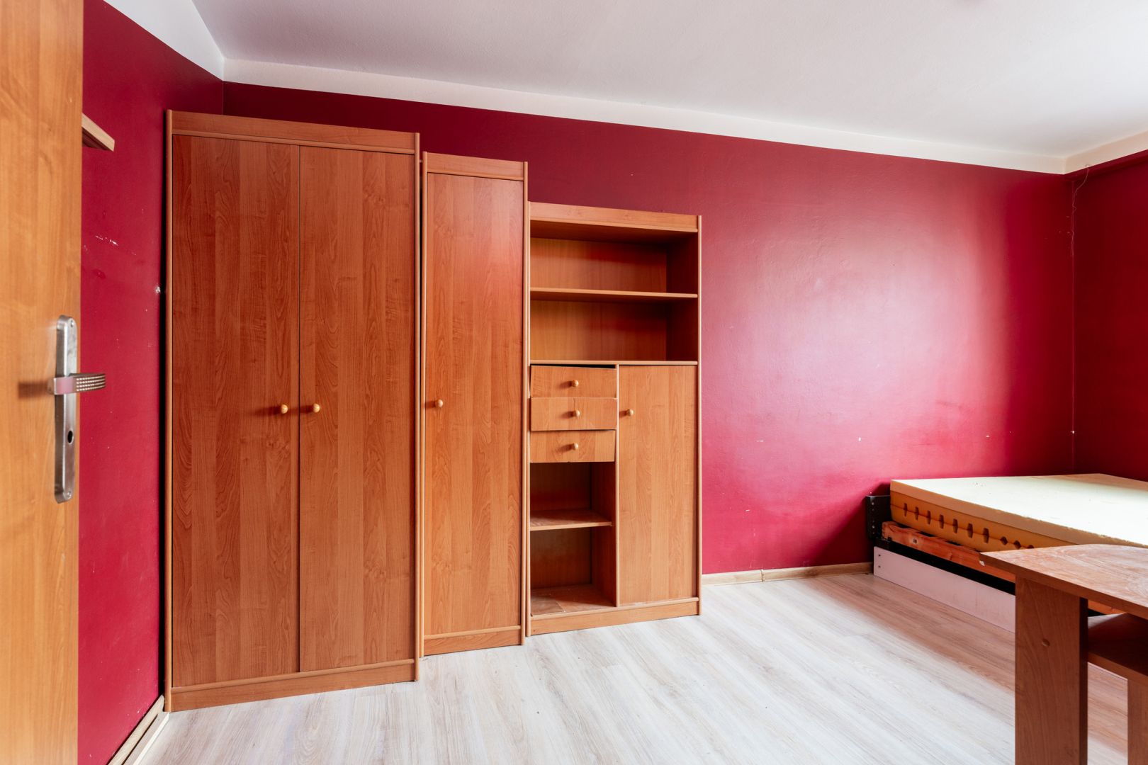 3-Room Apartment with Separate Kitchen – Renovation Opportunity – Praga, 70m2 - Квартира - Оренда - Warszawa, Praga-Północ / Stara Praga