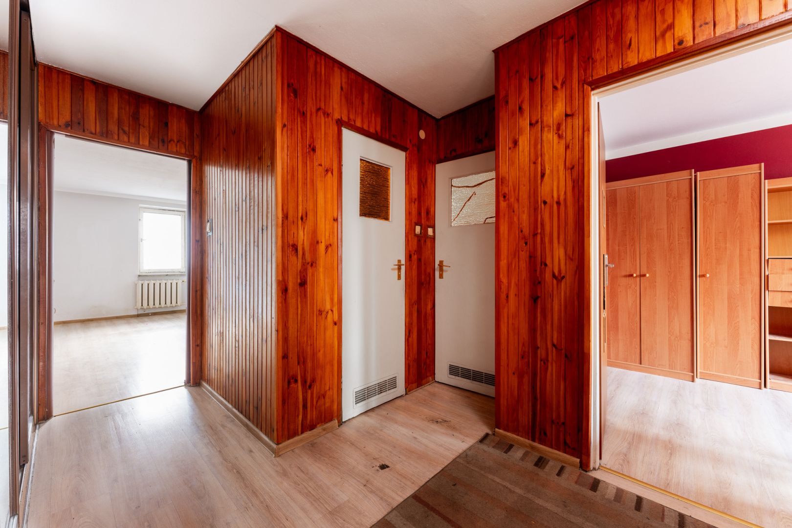 3-Room Apartment with Separate Kitchen – Renovation Opportunity – Praga, 70m2 - Квартира - Оренда - Warszawa, Praga-Północ / Stara Praga