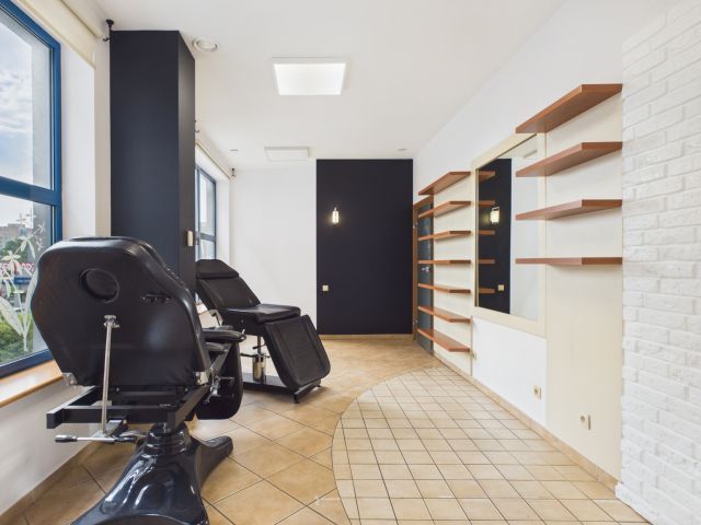 Lokal usługowy 195 m² | Łódź, Widzew – ul. Wujaka 4 - Lokal użytkowy - Wynajem - Łódź