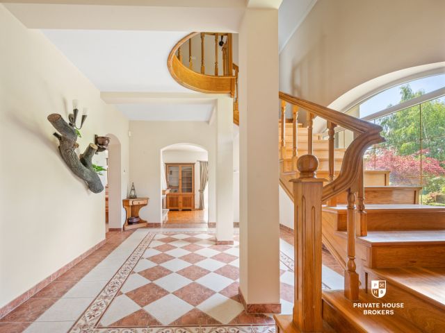 350m² Residence with an orangery & fairytale 22a garden | Fast A4 access - House - Sale - Tarnowski, Tarnów / Zbylitowska Góra
