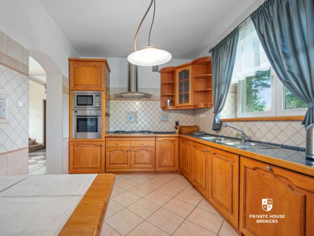 350m² Residence with an orangery & fairytale 22a garden | Fast A4 access - House - Sale - Tarnowski, Tarnów / Zbylitowska Góra