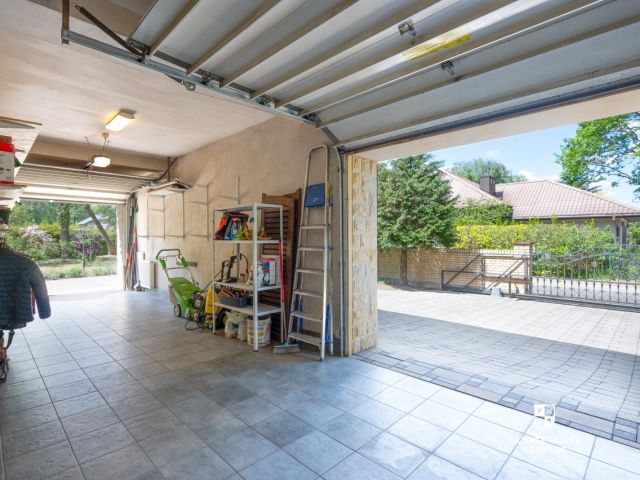 350m² Residence with an orangery & fairytale 22a garden | Fast A4 access - House - Sale - Tarnowski, Tarnów / Zbylitowska Góra